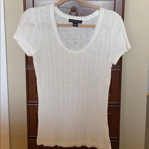 Scoop neck short sleeve shirt